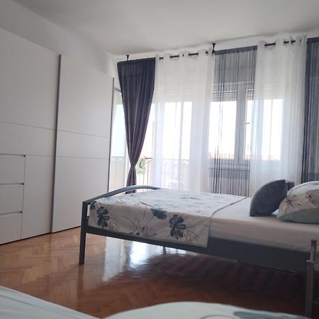 Apartment Marina Podstrana Esterno foto