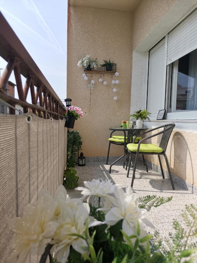 Apartment Marina Podstrana Esterno foto